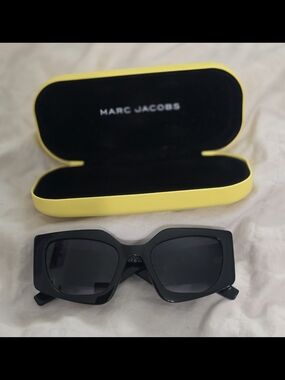 Marc Jacobs Black Sunglasses with Yellow Case